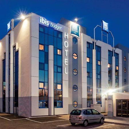 Ibis Budget Grigny Centre Bagian luar foto