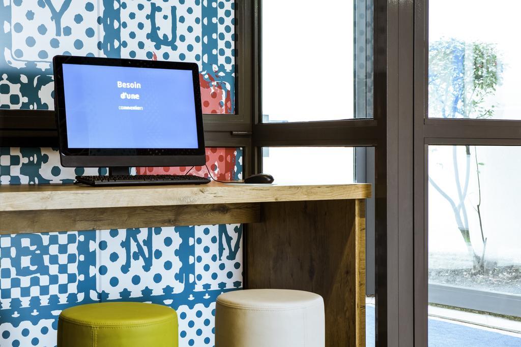Ibis Budget Grigny Centre Bagian luar foto