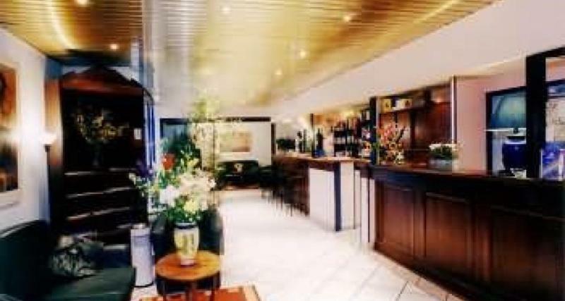 Ibis Budget Grigny Centre Bagian luar foto