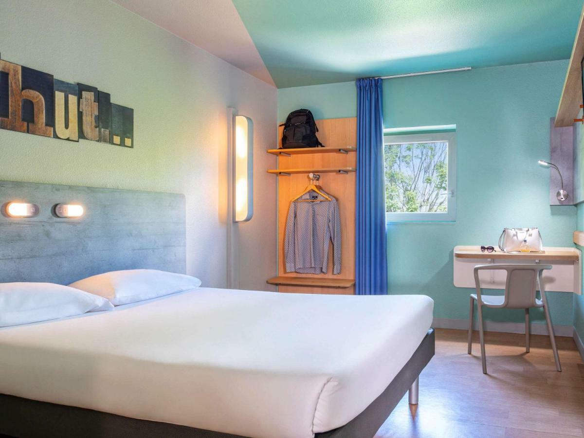 Ibis Budget Grigny Centre Bagian luar foto